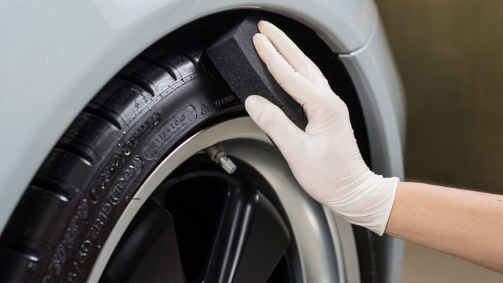 خرید و قیمت انواع واکس های لاستیک خودرو + فروش صادراتی